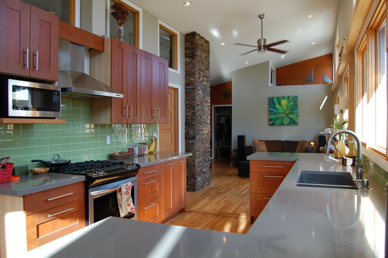 From Concept to Culinary Haven Mastering the Art of Kitchen Remodeling & Custom Builds
