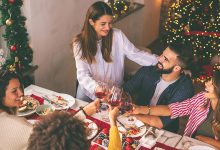 A Guide to Hosting a Christmas Party That Your Staff Will Remember