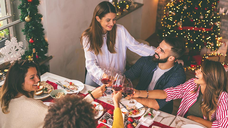 A Guide to Hosting a Christmas Party That Your Staff Will Remember